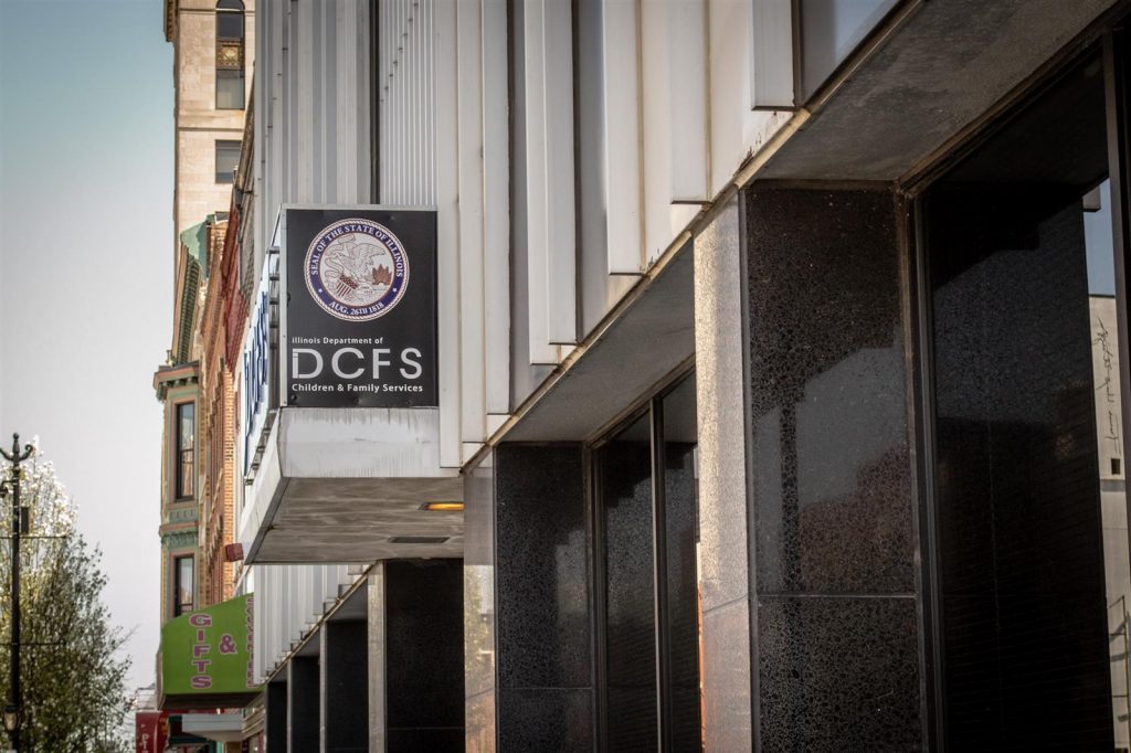 DCFS director once again faces Cook County contempt citation