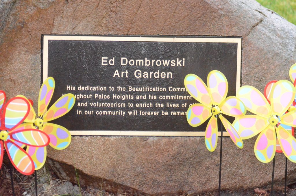 On June 13, the Palos Heights Art Garden was named for the late Ed Dombrowski. (Photos by Jeff Vorva)