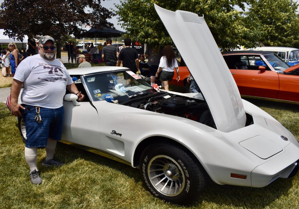 Mitch Damian, of Tinley Park, says his 1976 Stingray, purchased new by his father, is now worth $40,000 to $45,000. (Photos by Steve Metsch) 