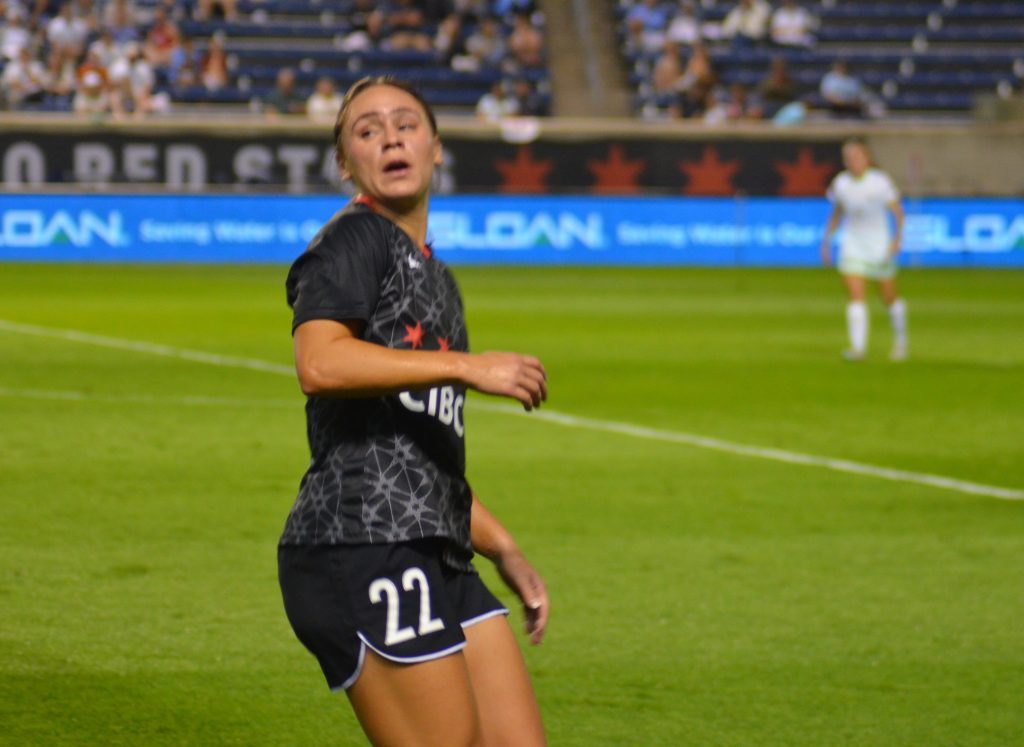 Bianca St-Georges, shown in a Sept. 30 game, scored a goal against Kansas City on Oct. 7 but the Red Stars lost 6-3 and were eliminated for a playoff bid. Photo by Jeff Vorva