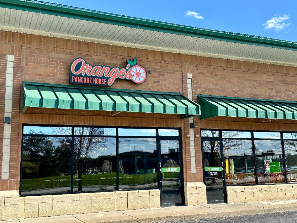 Orange's Pancake House, 11845 Southwest Highway in Palos Heights, held a ribbon-cutting event on April 18. (Photos by Kelly White)