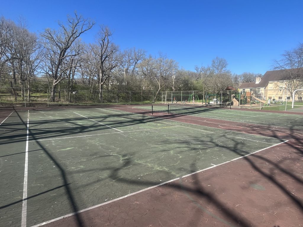 The Palos Park Village Green tennis courts will go through a face-lift in the coming weeks. (Photo by Jeff Vorva)