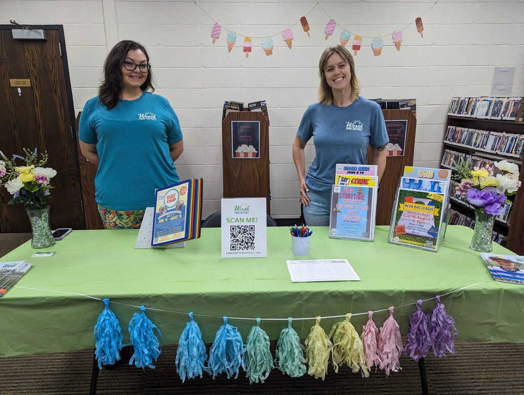 The Worth Public Library, 6917 W. 111th St., hosted its annual celebration on June 1 to bring patrons of all ages out to sign up for its summer reading program. (Supplied photos)