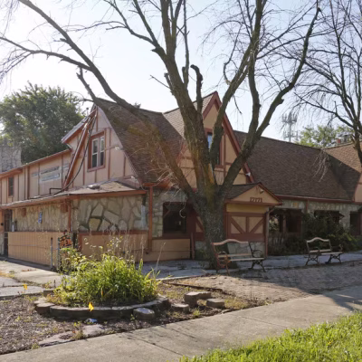 Orland Park acquires abandoned El Cortez site