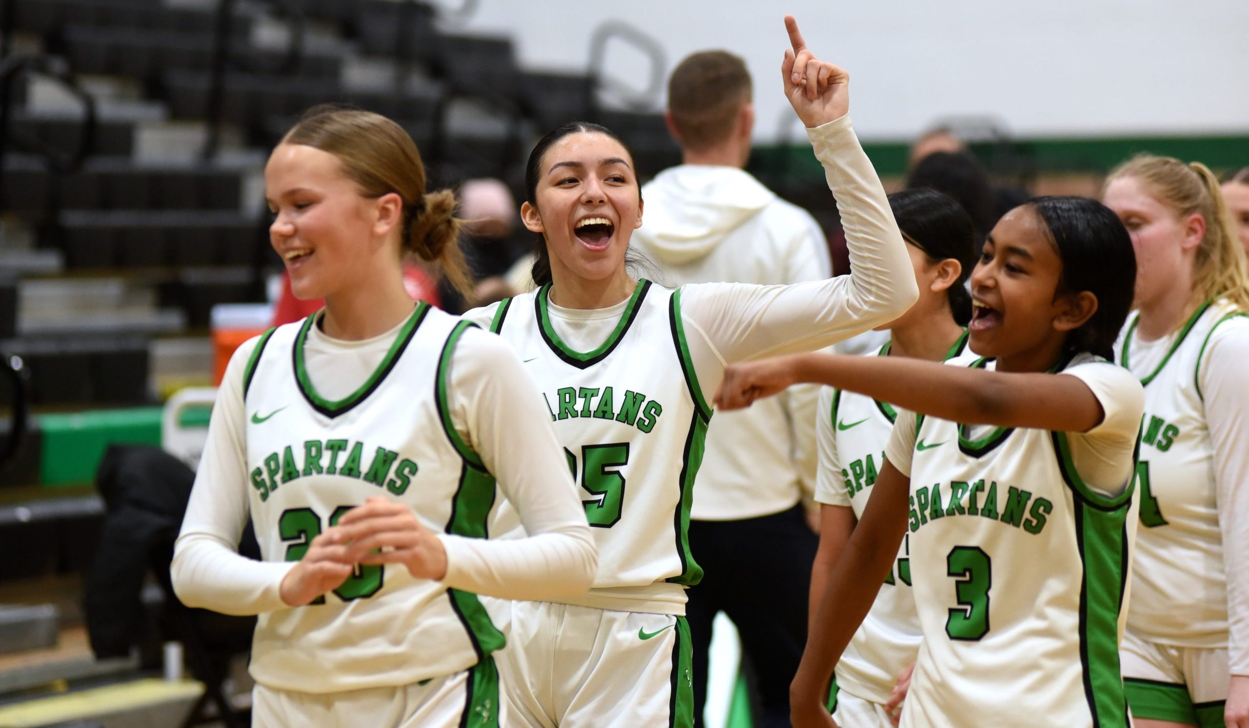 Healthy again, Bianca Fleitas sets a record for Oak Lawn