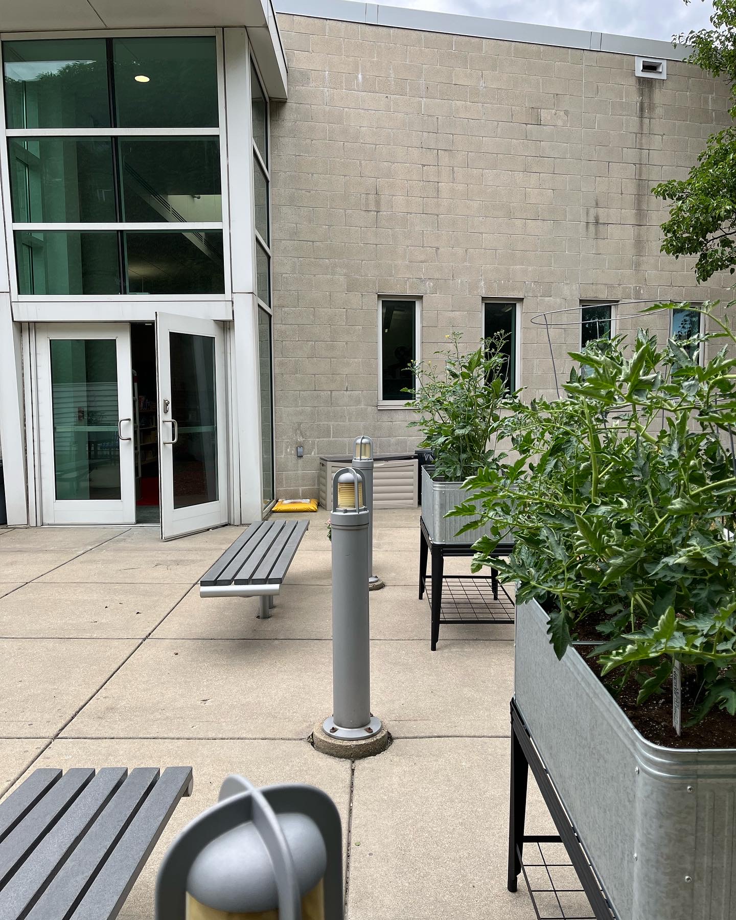 García delivers fed dollars for Forest View, Brookfield, Summit and Stickney community projects 