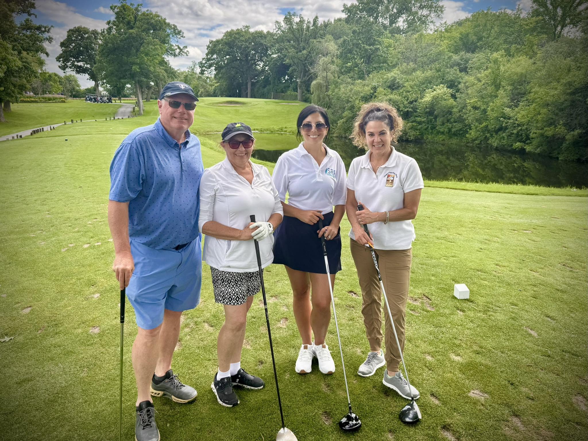 Golf outing brings business and community leaders together in Palos Heights