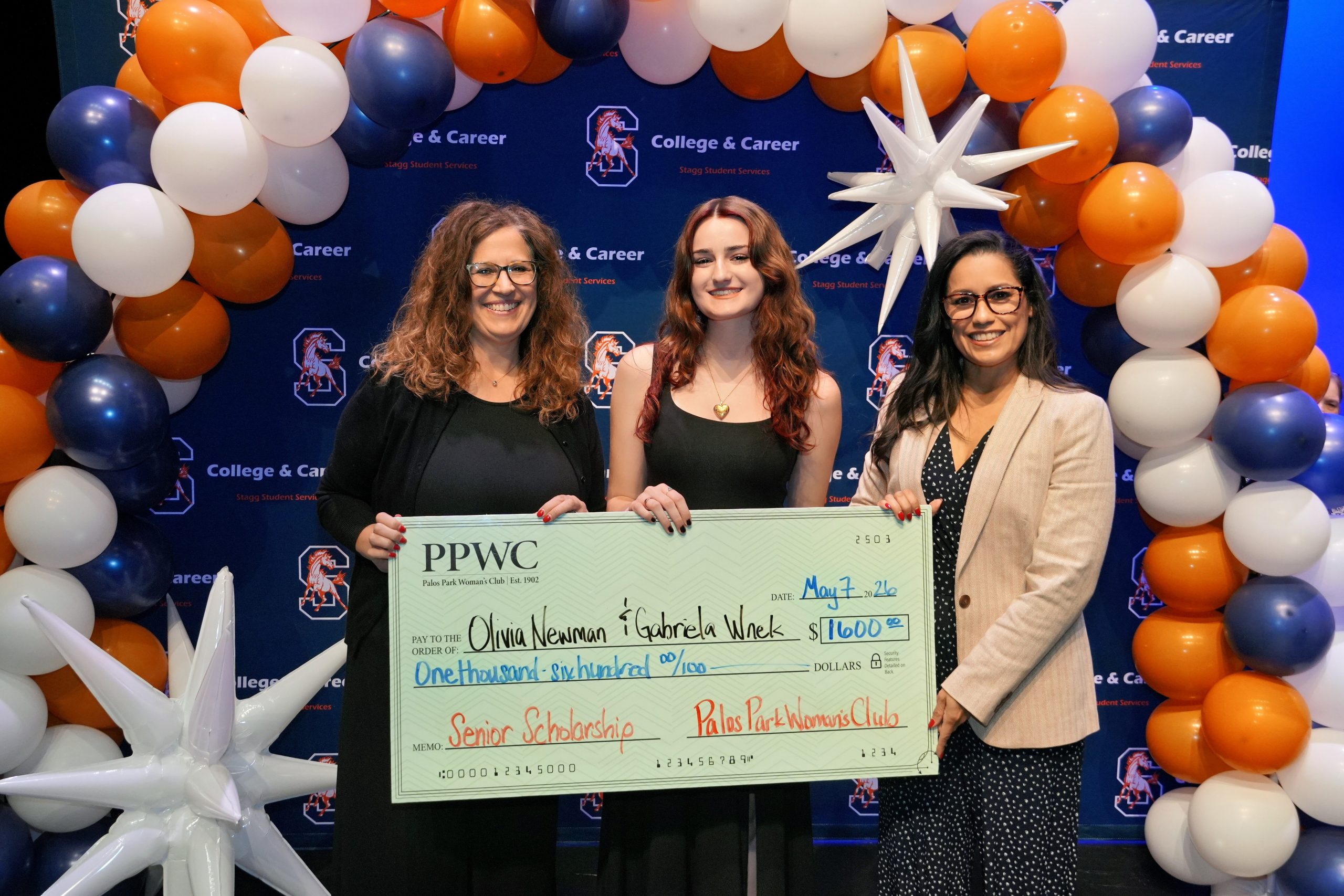 Palos Park Woman’s Club awards scholarships to two Stagg seniors