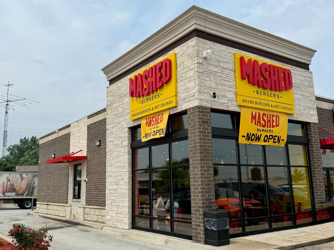 Mashed Burgers brings heat to Palos Hills